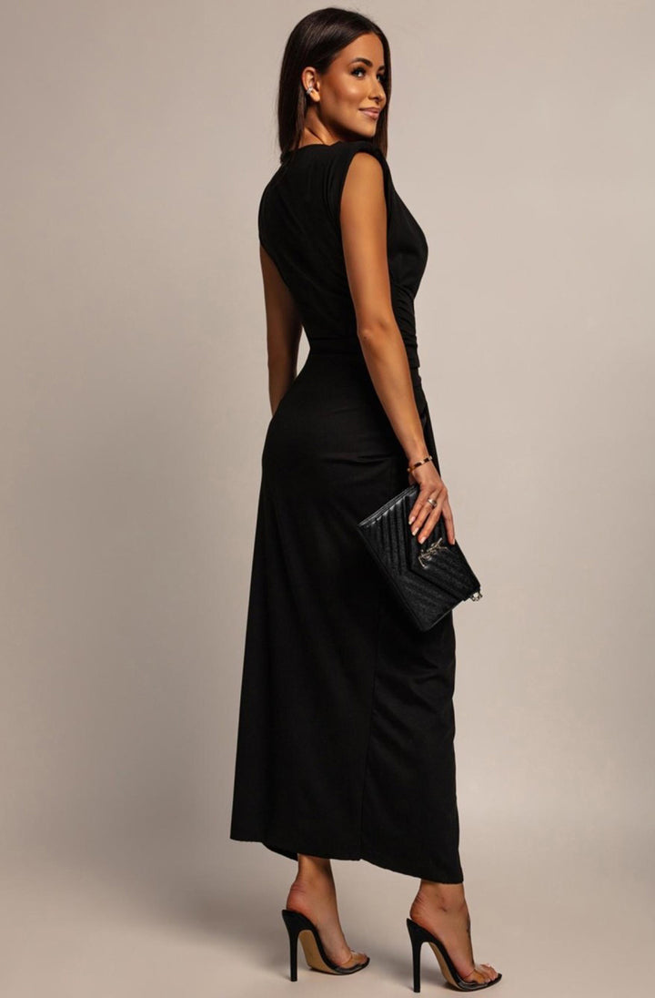 Marielle Sleeveless V-Neck Ring Split Maxi Dress-Black
