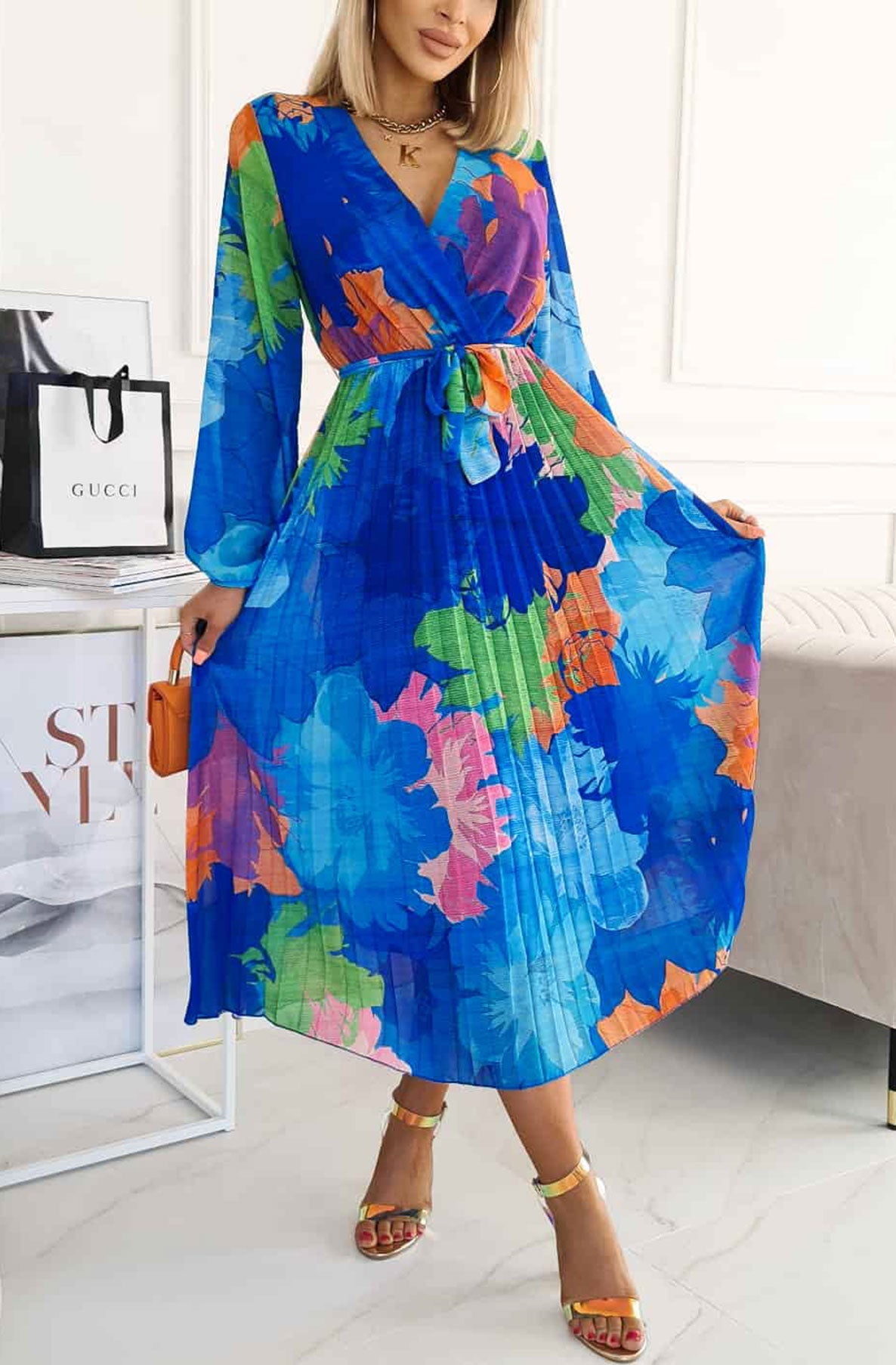 Sharon PLUS SIZE Floral Chiffon Pleated Maxi Dress-Royal Blue